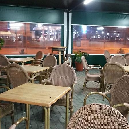 Hotel Leon La Palma Del Condado Ngoại thất bức ảnh