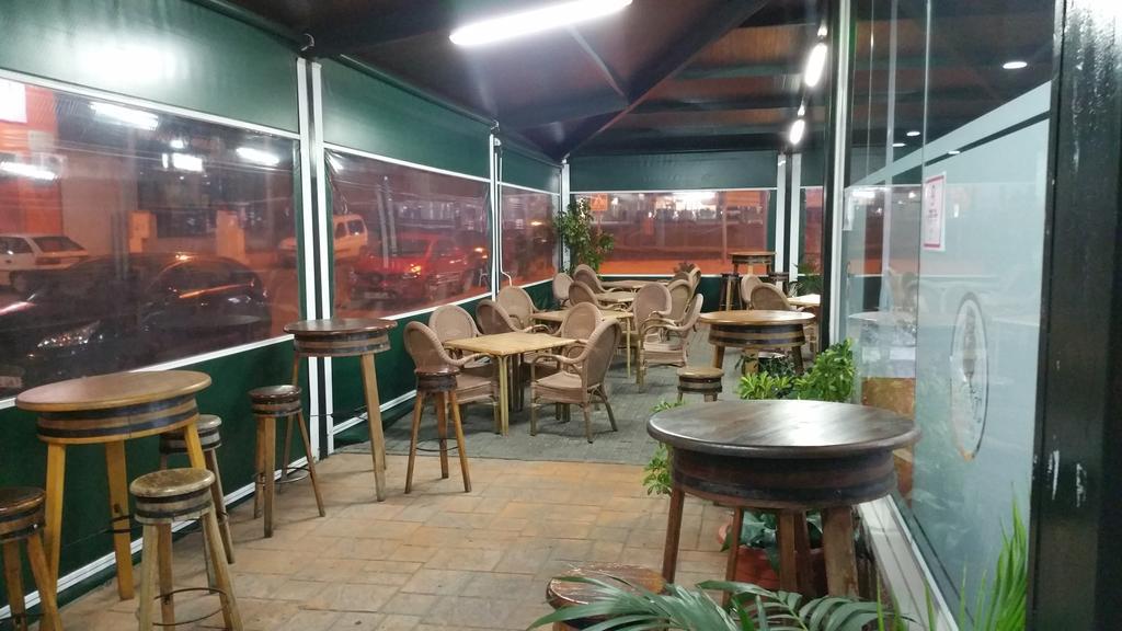Hotel Leon La Palma Del Condado Ngoại thất bức ảnh